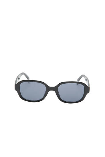 Semi-round sunglasses