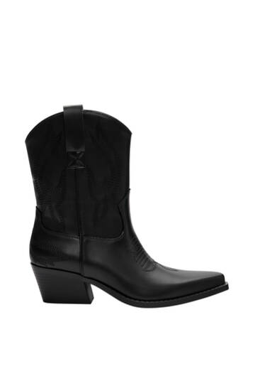 Cowboy ankle boots with topstitching