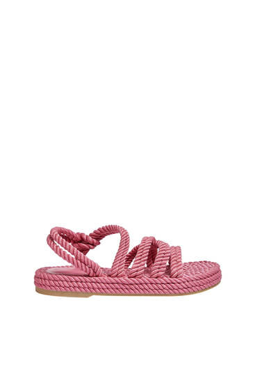 Women’s Flat and Roman-style Sandals | PULL&BEAR