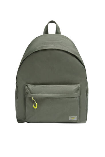 Customizable basic backpack