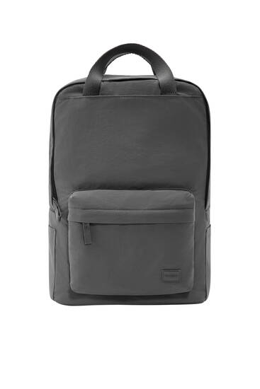 Customizable two-pocket backpack