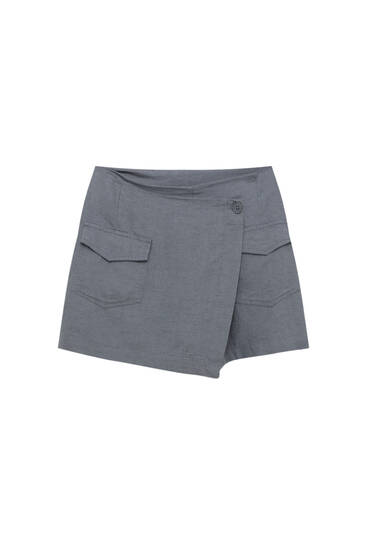 Suknja-hlače na preklop s džepovima