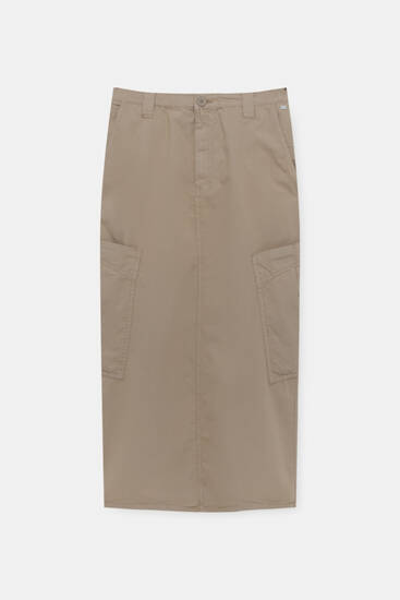 Cargo skirt with an elastic waistband