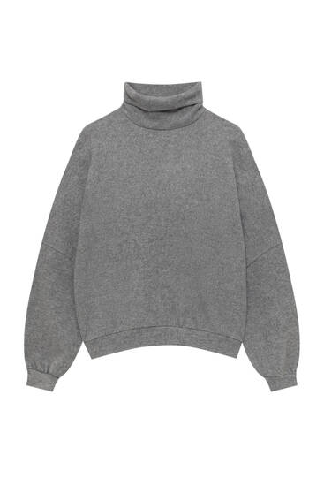 Pull maille douce col roulé