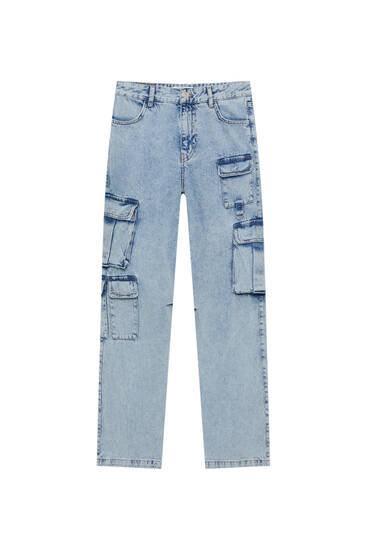 Low-rise cargo jeans