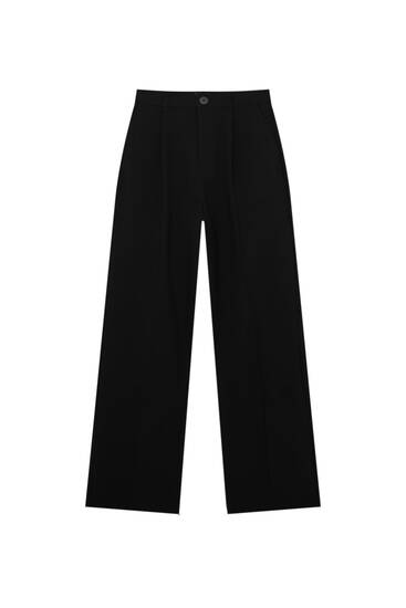 Smart loose-fitting trousers