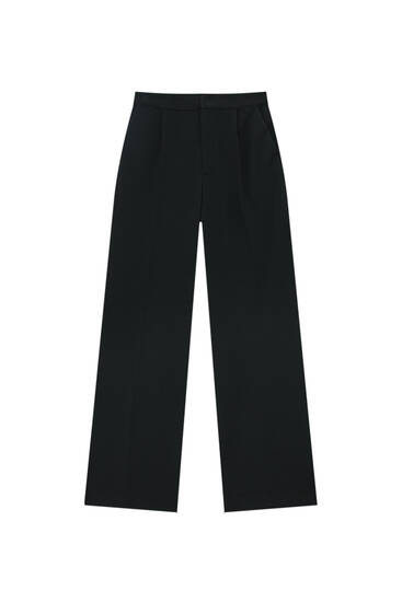 Smart loose-fitting trousers