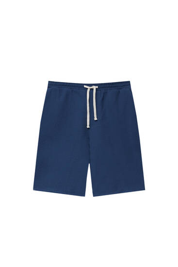 Trunk-style Bermuda shorts