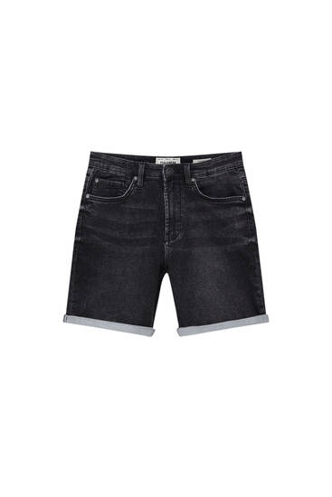 Basic denim Bermuda shorts with rolled-up hems