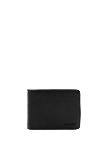 Μαύρο πορτοφόλι basic με όψη δέρματος