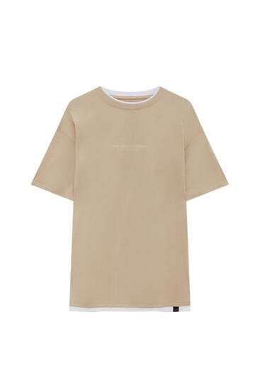 Short sleeve T-shirt with contrasting details
