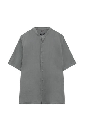 Basic shirt with stand-up collar