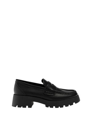 Dames schoenen - Herfst Winter 2022/23 | PULL\u0026BEAR
