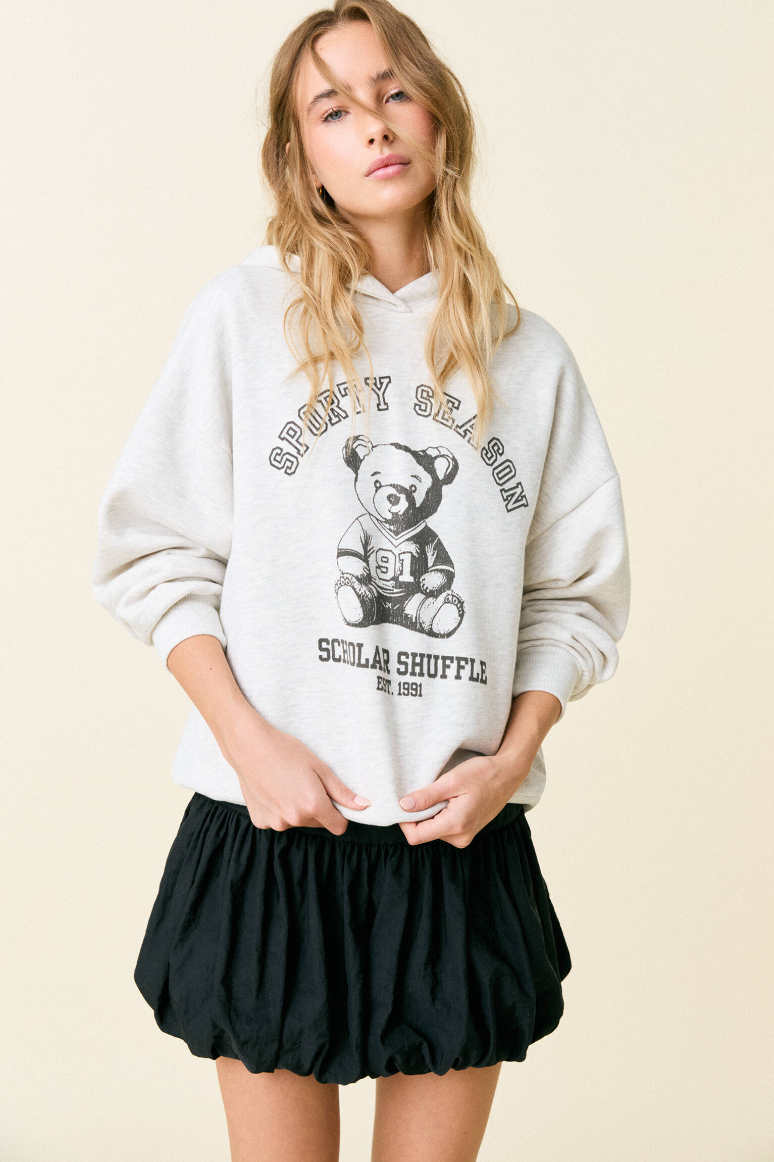 Bear print lace up contrast hoodie hotsell