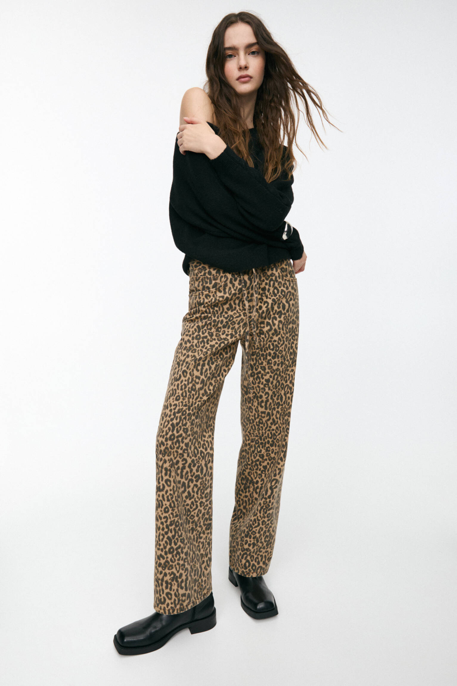 Leopard print baggy jeans pull bear