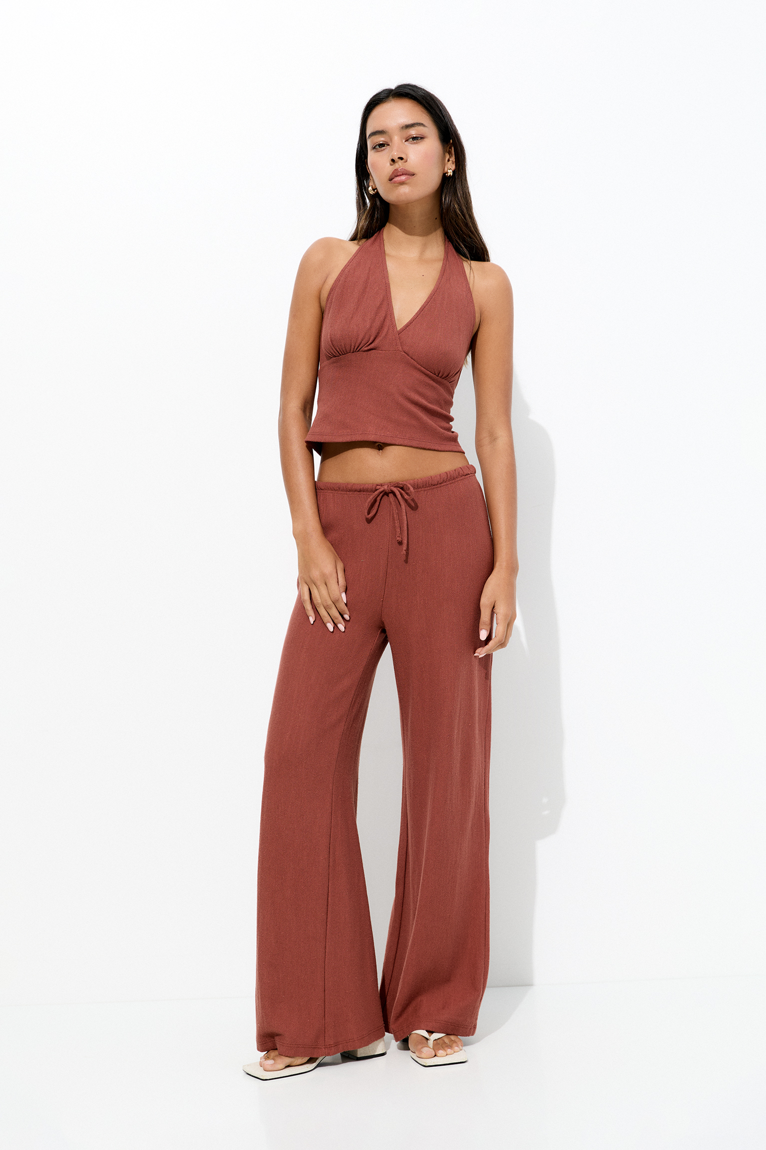 Flowing trousers