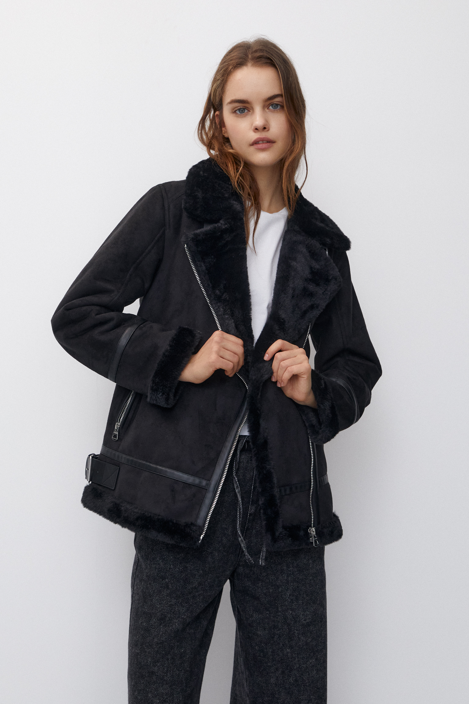 Bikerjacks Jacks Kleding Dames PULL&BEAR Belgium / Belgique