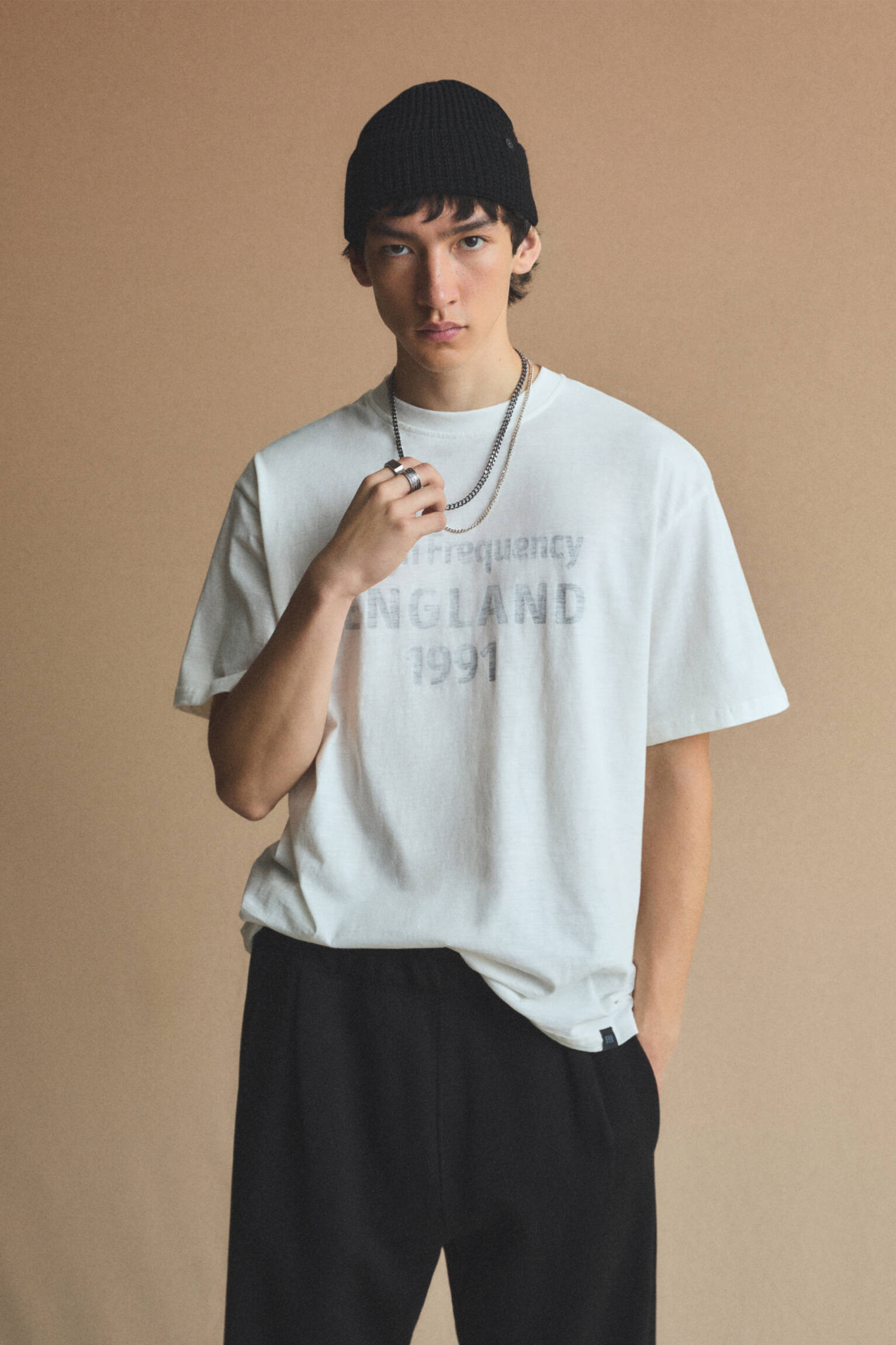 Tshirt with contrasting slogan PULL&BEAR