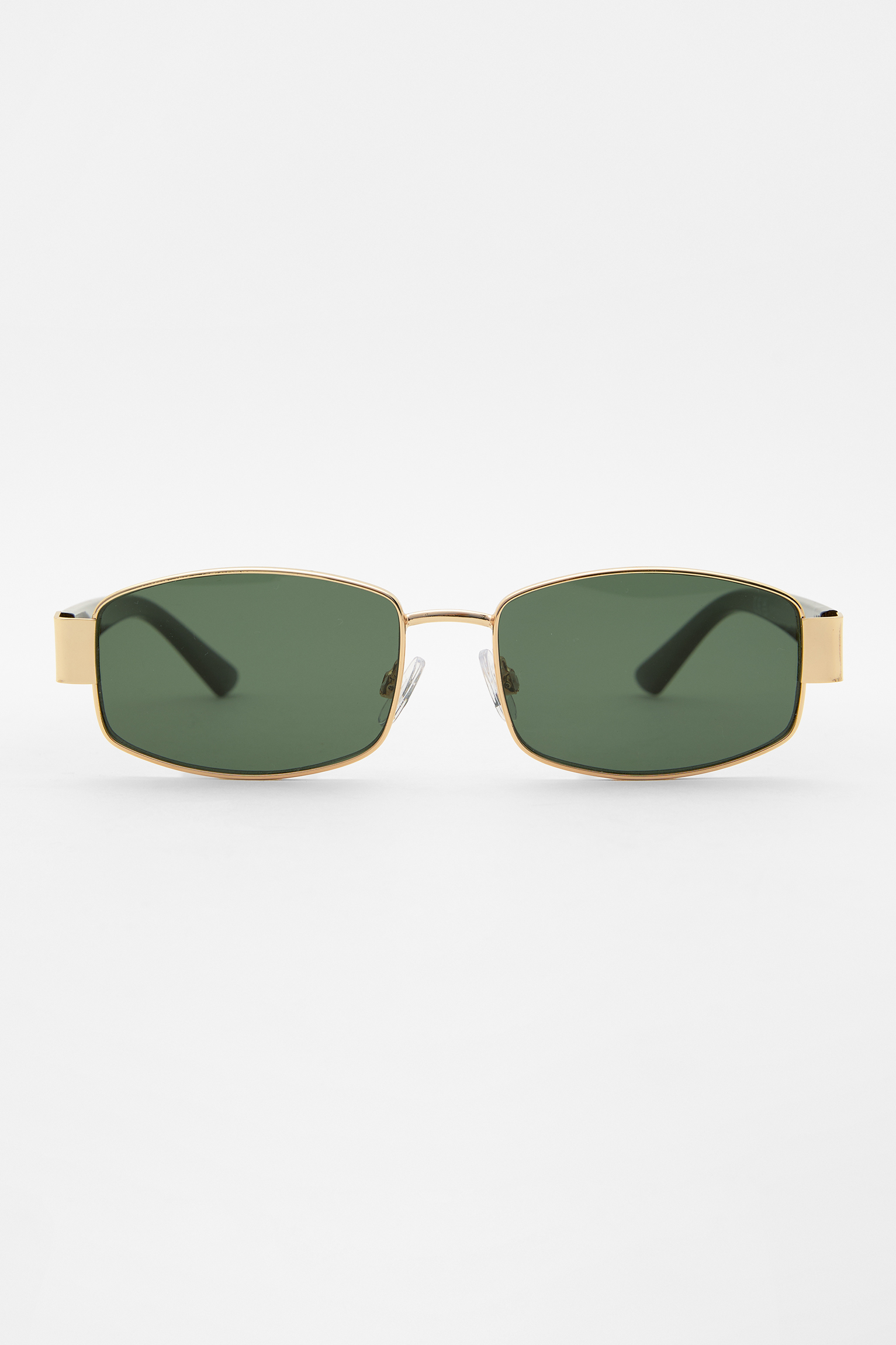 Entdecke die neuesten Sonnenbrillen für Herren | PULL&BEAR 