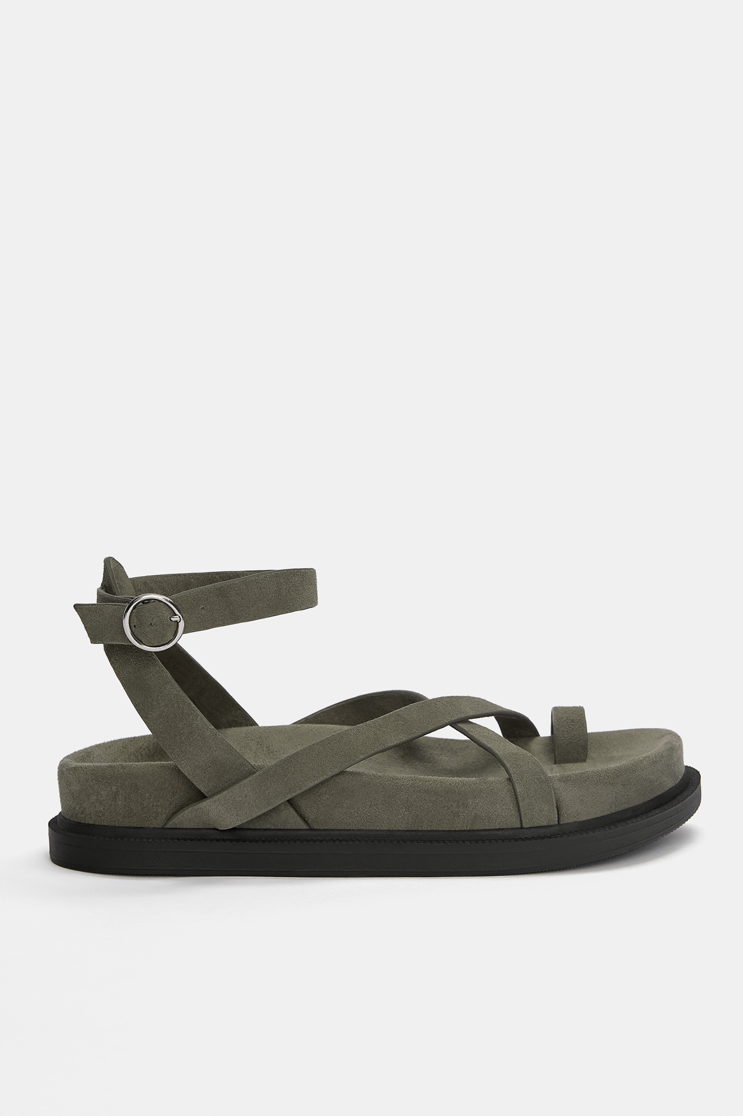 Sandalias planas mujer shops pull and bear