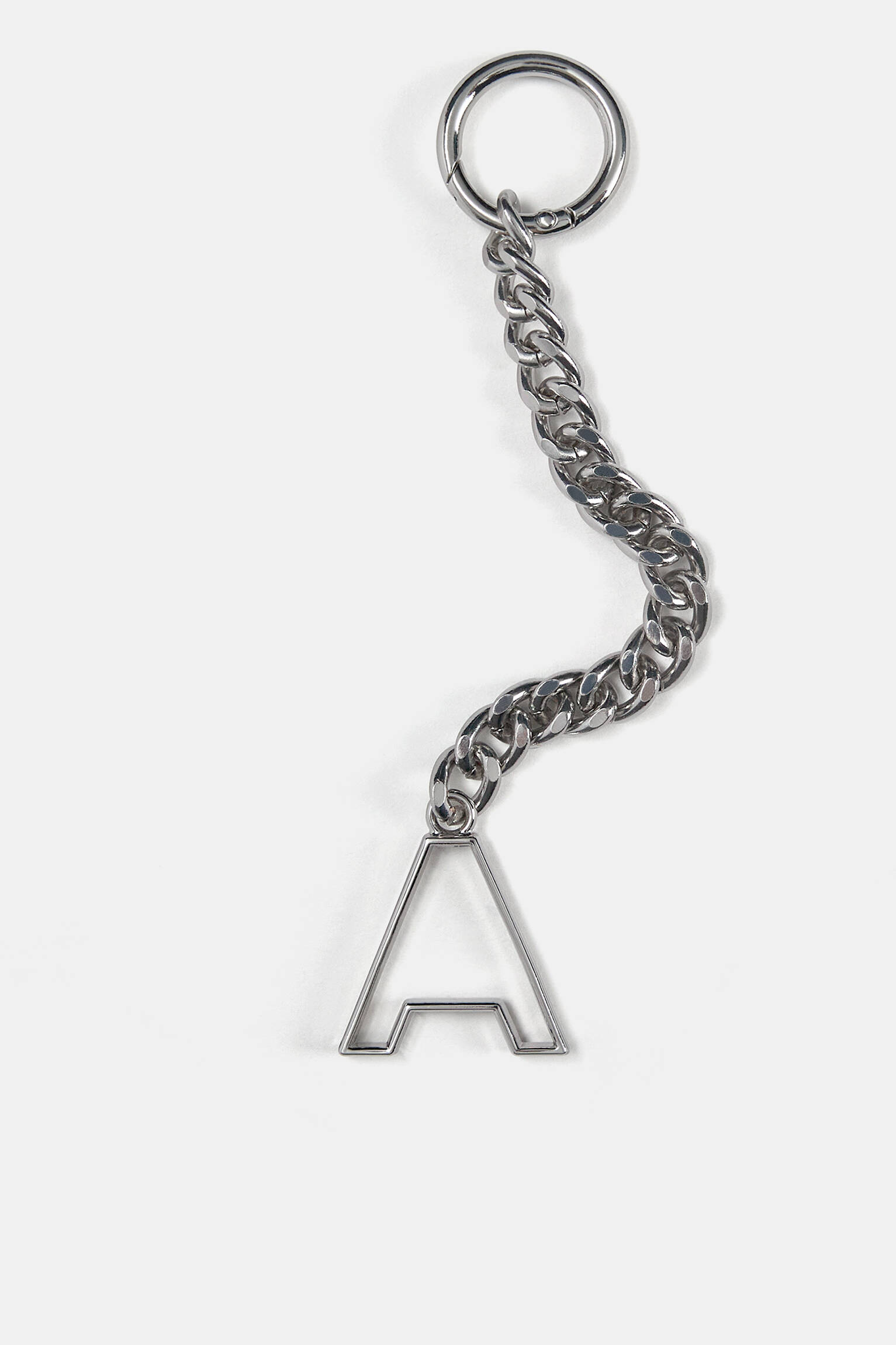 Charm letra - PULL&BEAR