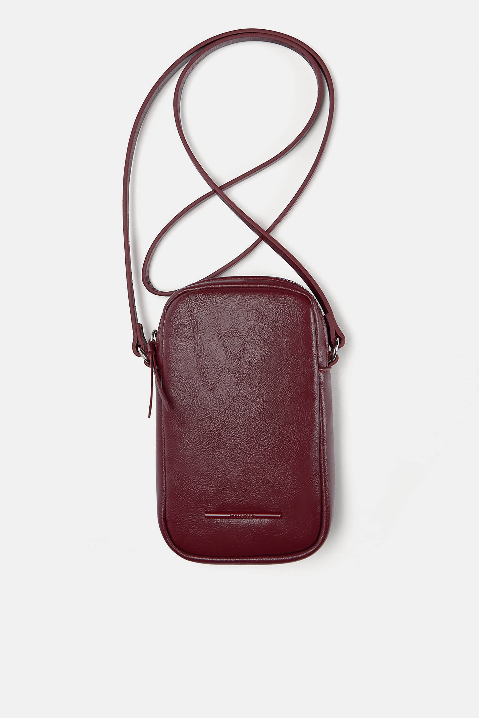 Creased-effect mobile phone bag - PULL&BEAR 