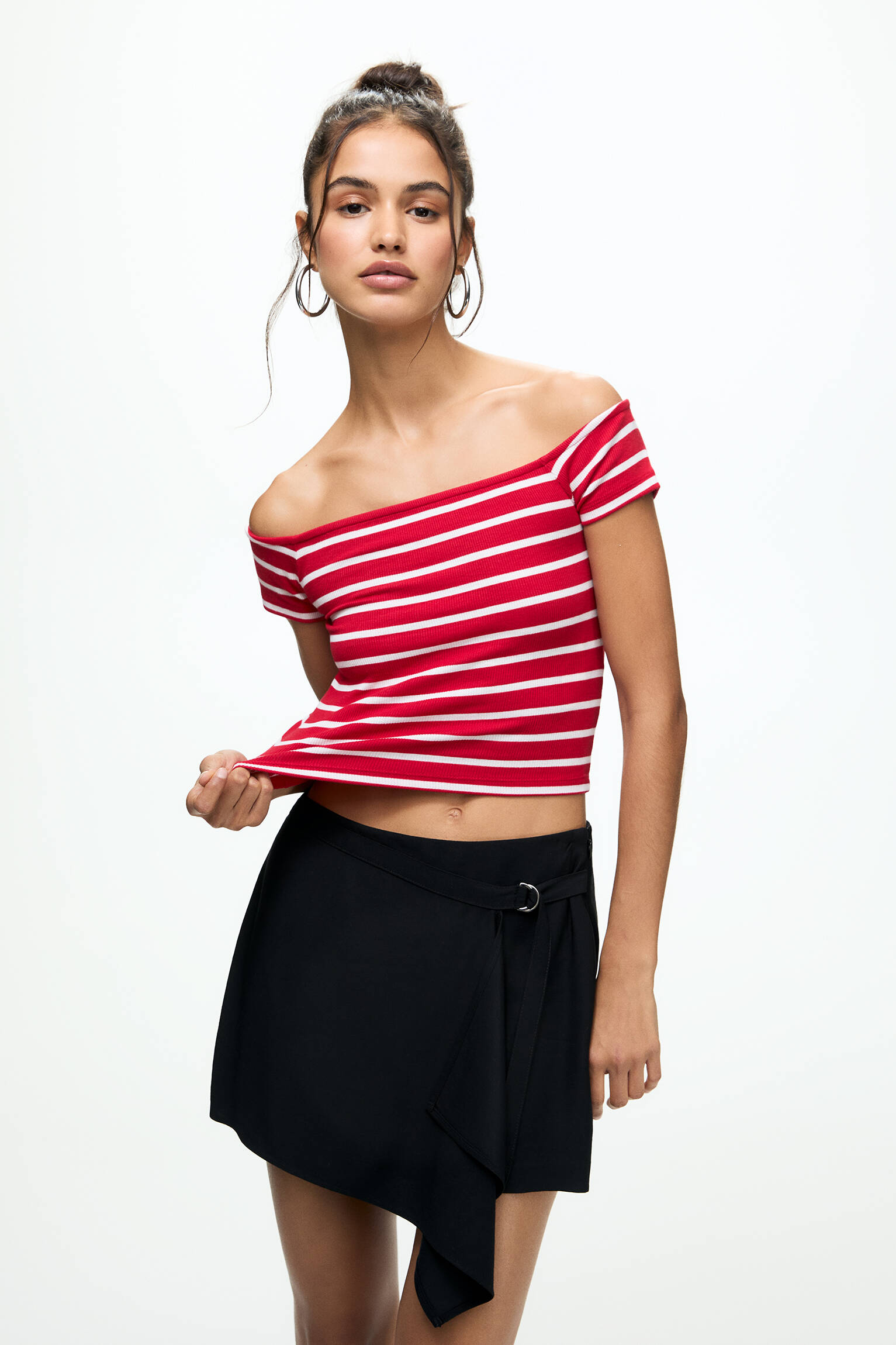 Striped off-the-shoulder top - PULL&BEAR