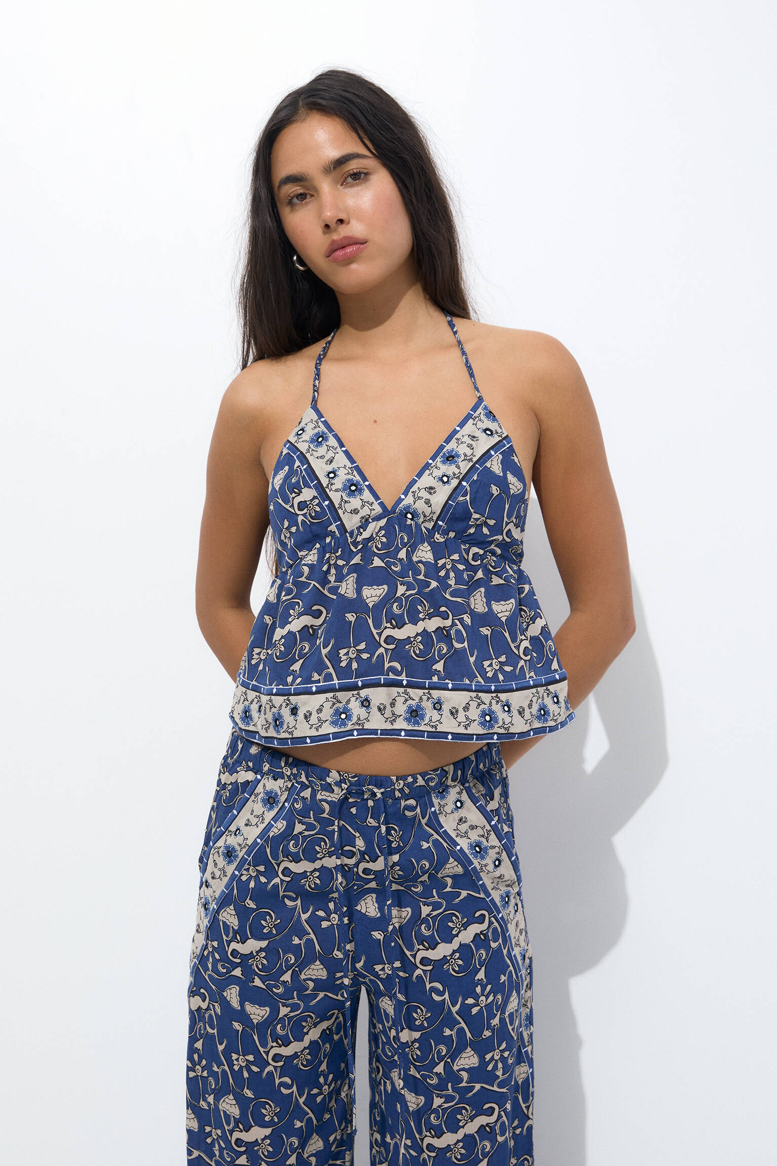 Floral strappy top - PULL&BEAR