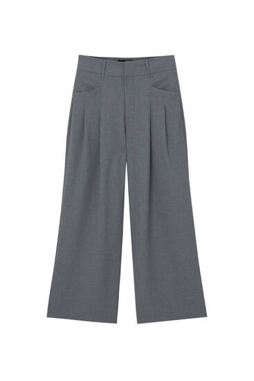 Oversize trousers with double darts