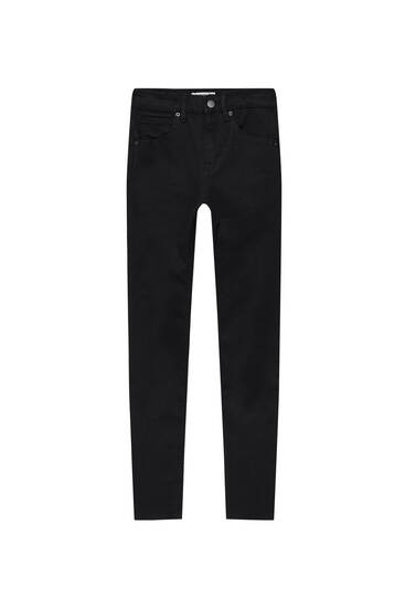 Pull and bear jean taille haute hot sale