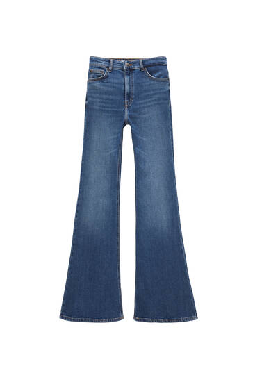 Jeans skinny flare tiro alto