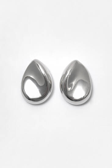 Irregular teardrop earrings