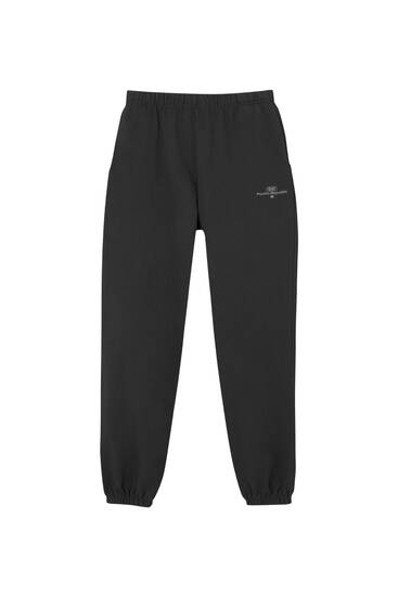 Basic joggers with embroidered detail
