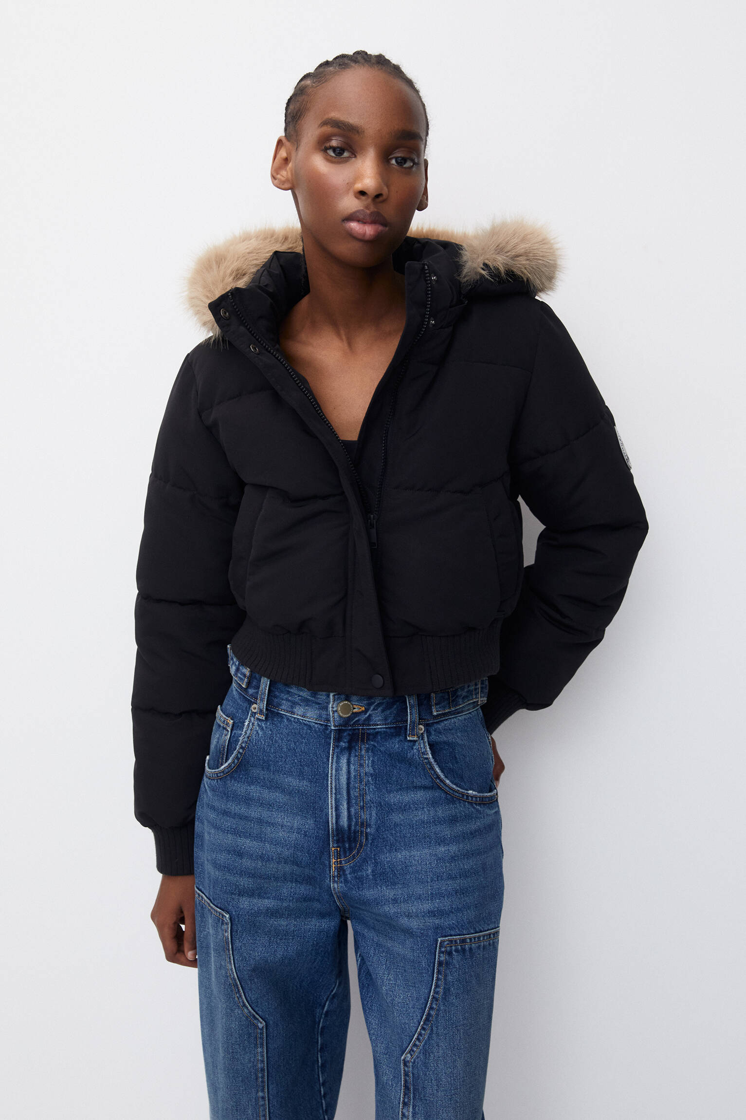 Puffer jacket with faux fur hood - pull&bear