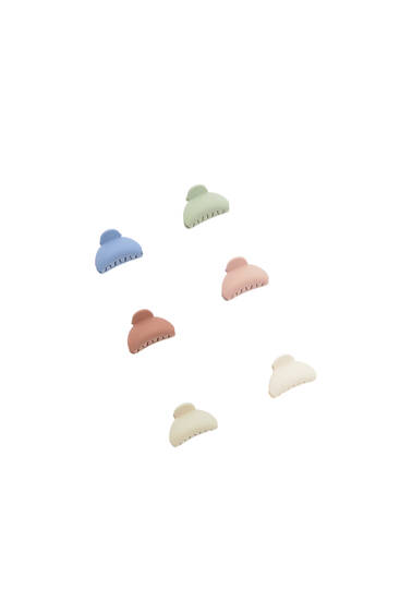 Pack of matte hair clips