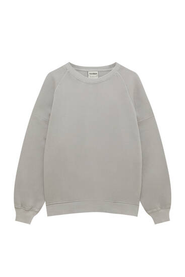 Pull and bear 2025 basic sweatshirt