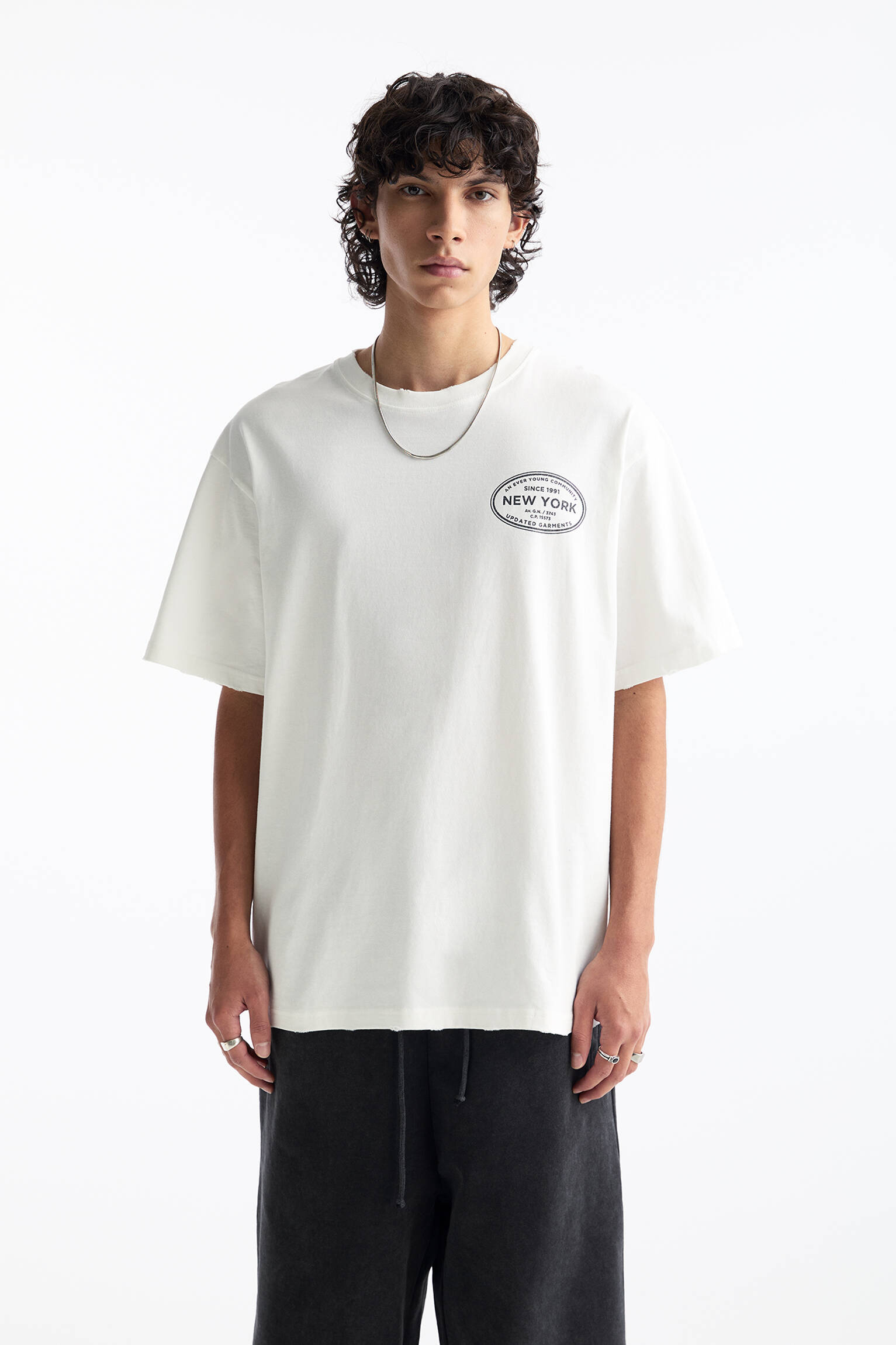 White “New York” graphic T-shirt - PULL&BEAR 