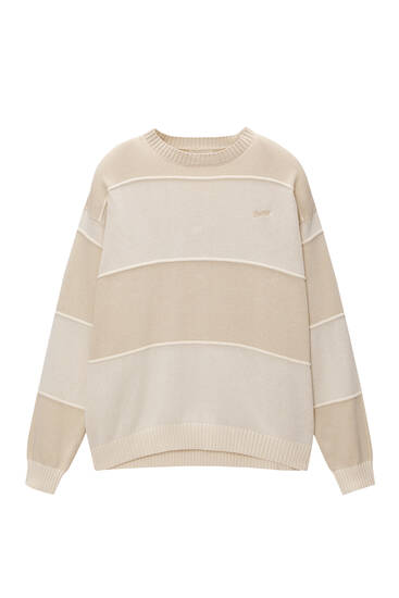 Crew neck jumper with piping