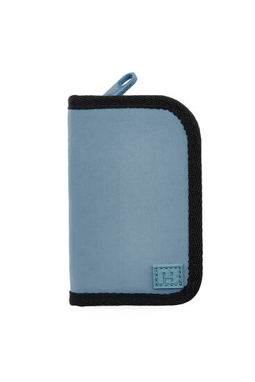 Vertikale, blaue Brieftasche