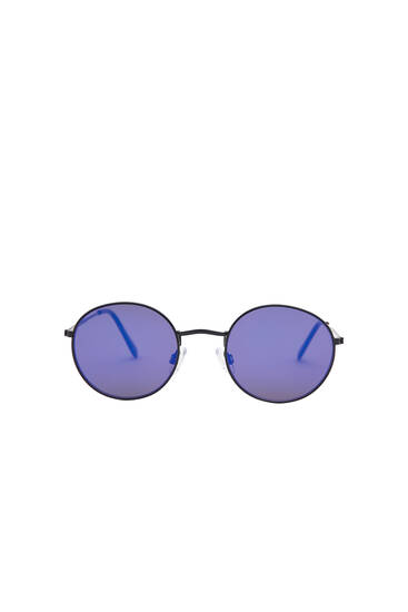 Blå solglasögon