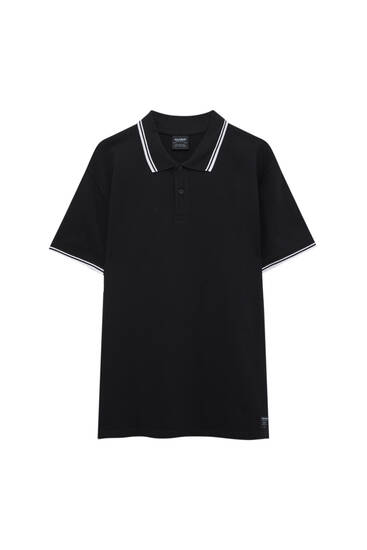 Polo shirt with contrast collar