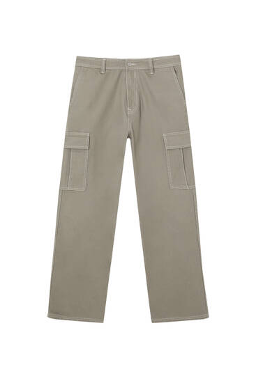 Cargo trousers with pockets and contrast seams