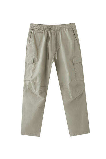 Ripstop cargo trousers with an elasticated waistband