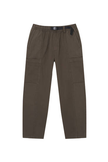 Cargo joggers with a contrast belt
