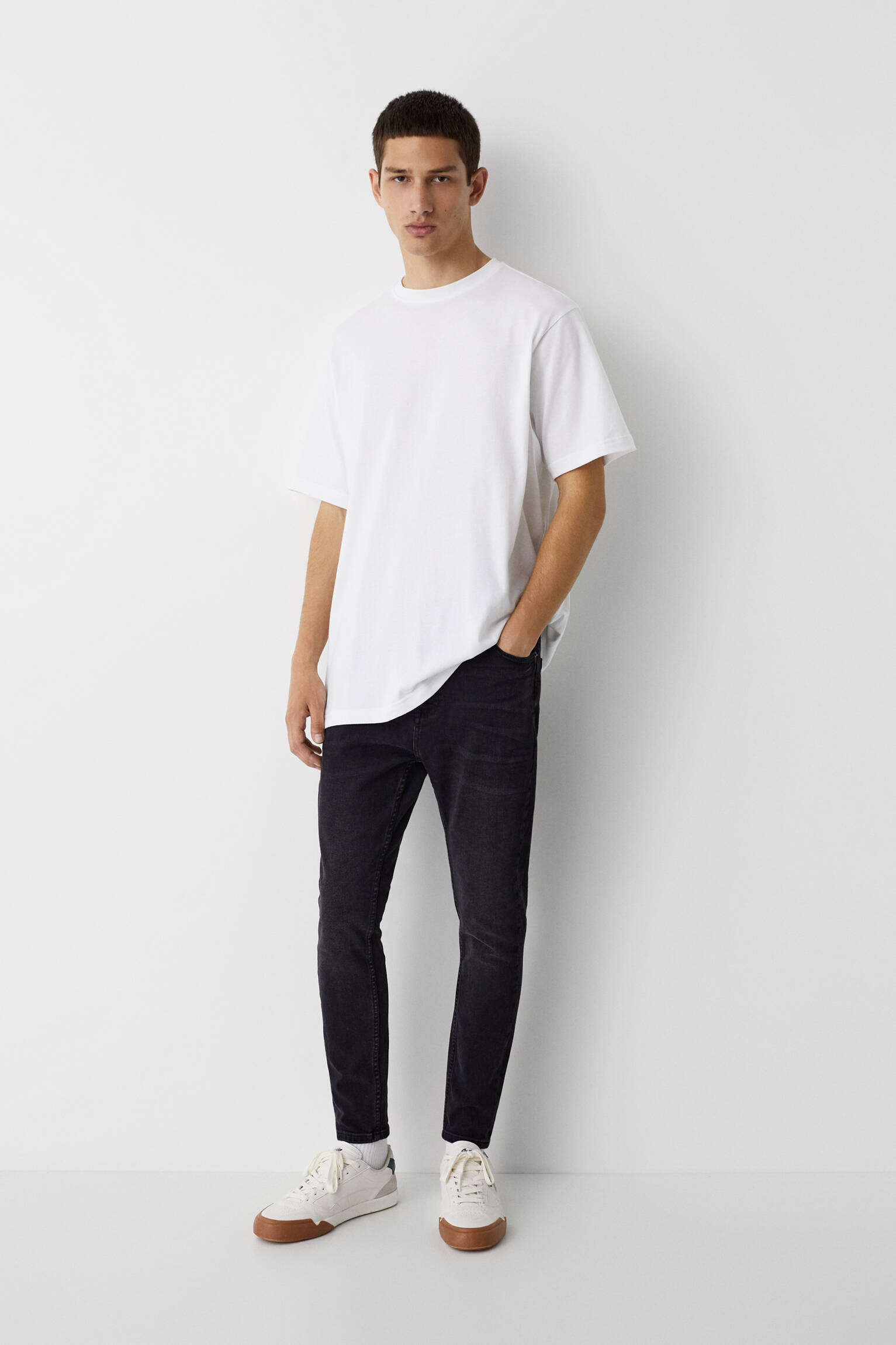 jean carrot homme pull and bear