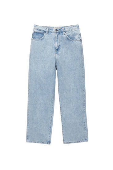 Базовые джинсы свободного кроя