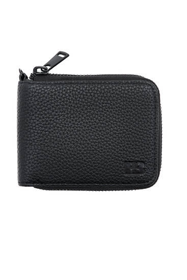 Urban faux leather wallet with zip
