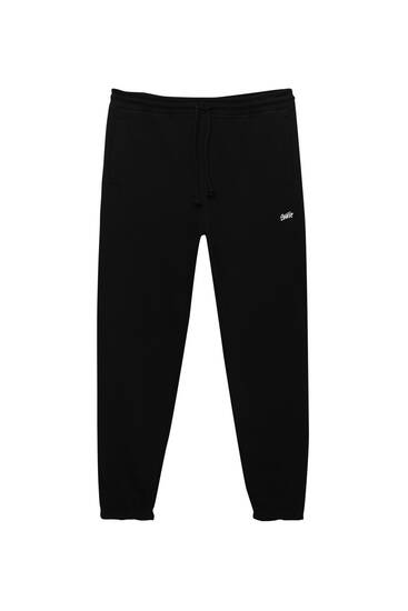 Pantalón jogger standard fit