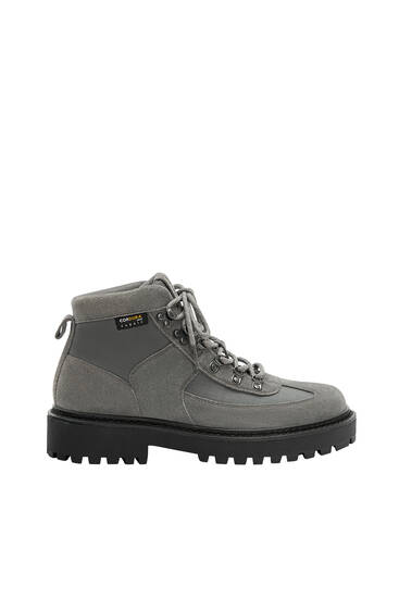Cordura ® mountain boots