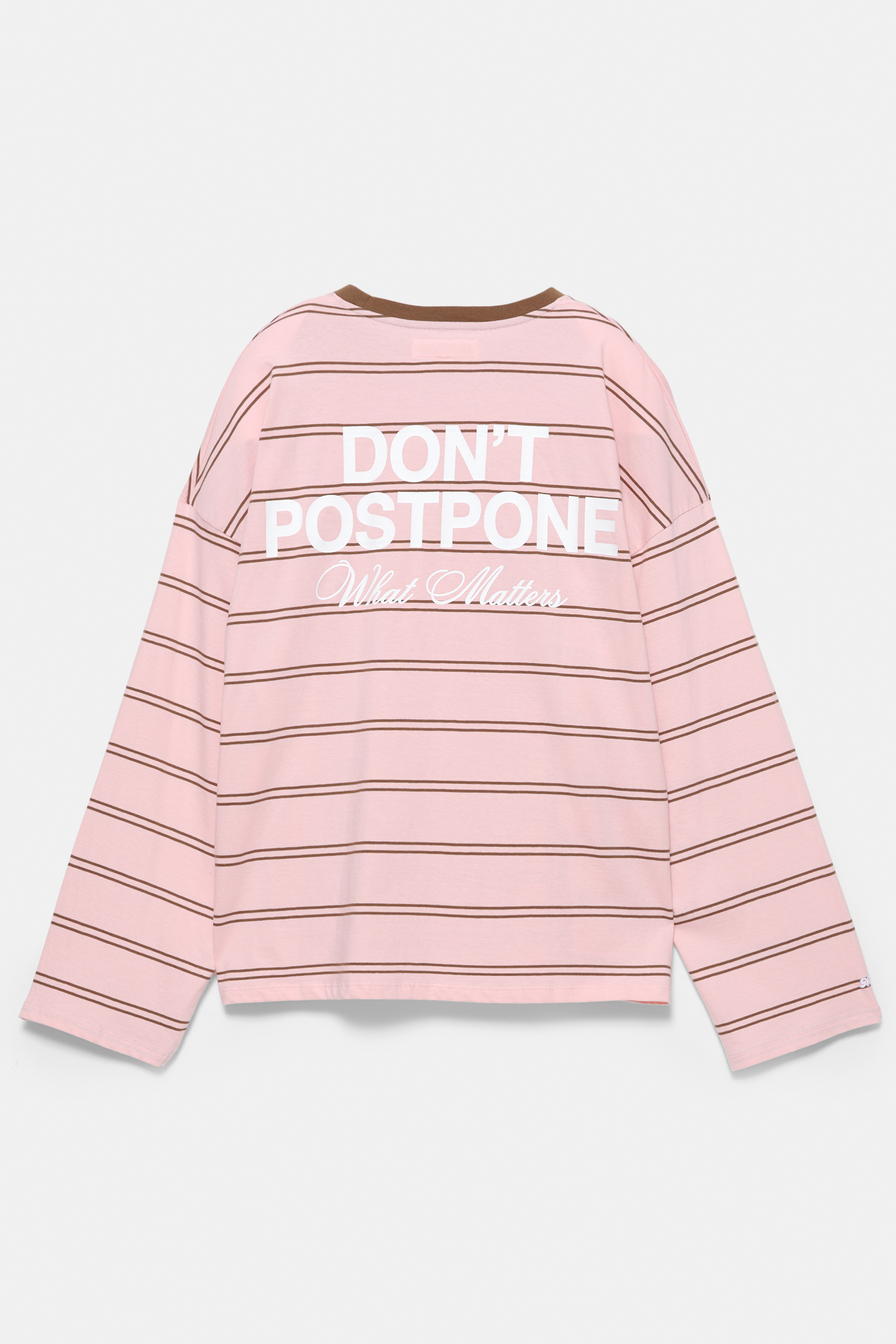 Camiseta rosa rayas texto